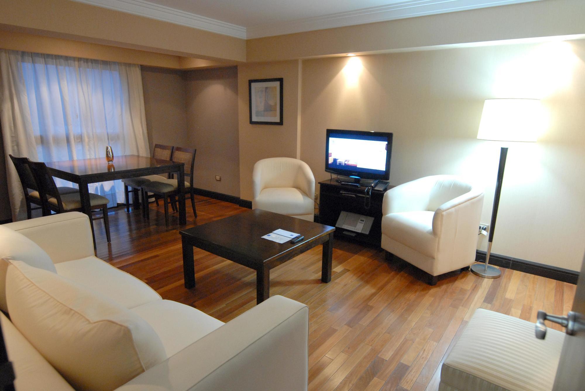 Premium Tower Suites Mendoza Eksteriør billede