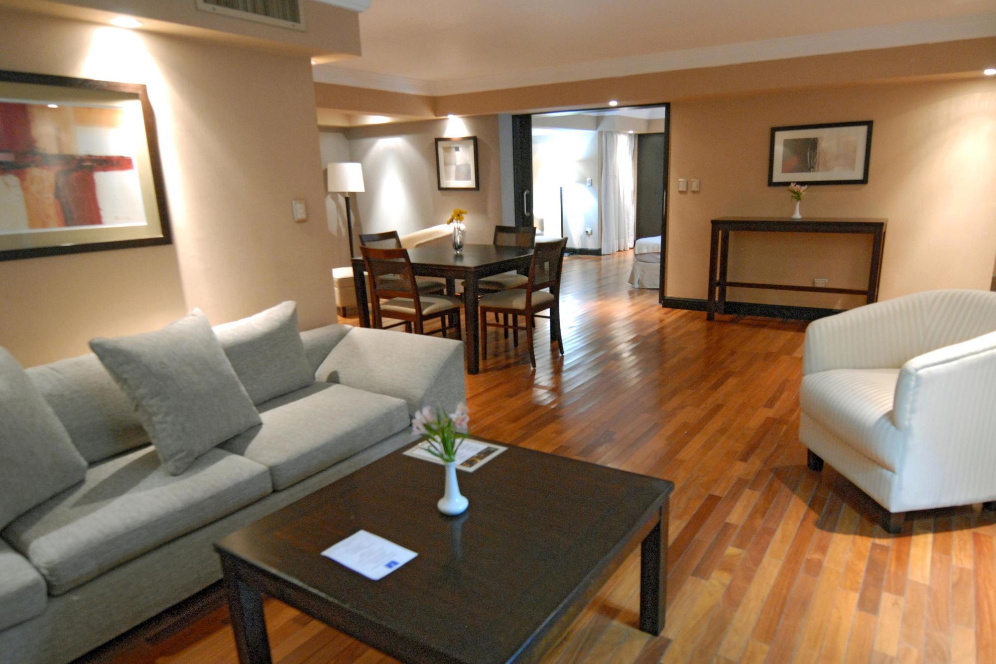 Premium Tower Suites Mendoza Eksteriør billede